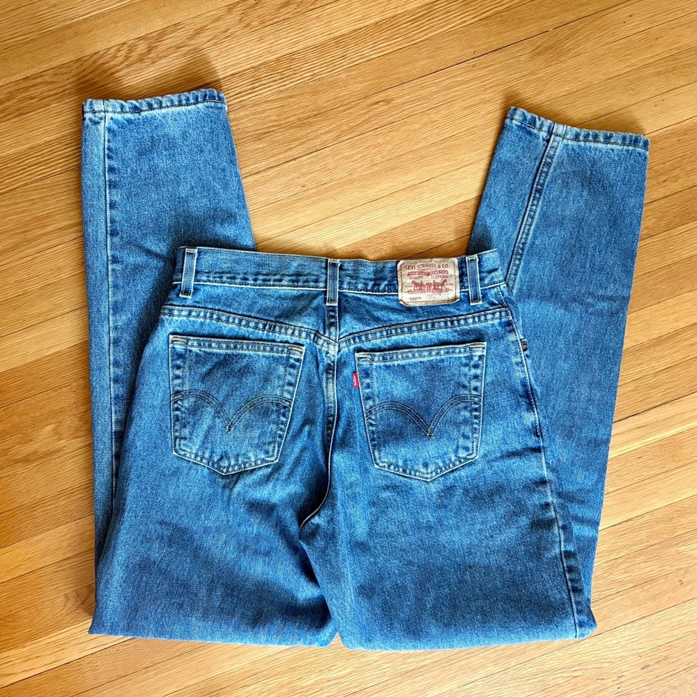 Vintage 2001 Levis 550 Classic Relaxed Tapered Leg Jeans 10L High Rise Denim Y2K